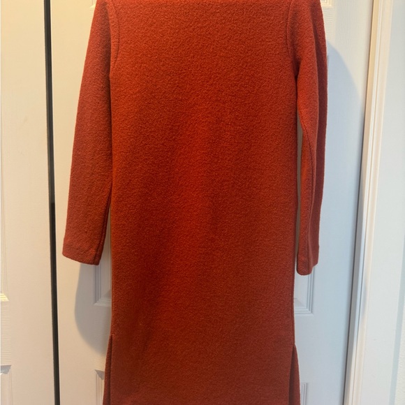 Delicate rusty red Wilfred long coat. New without tag ( never worn). - Picture 2 of 3
